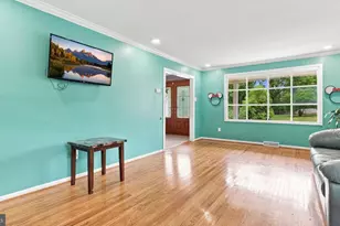 244 Kirk Dr, Huntingdon Valley, PA 19006 - Photo 4