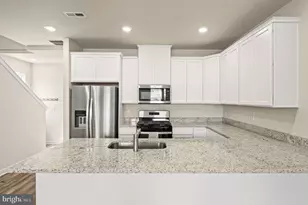 13 Ford St, Bridgeport, PA 19405 - Photo 8