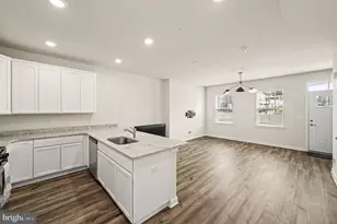 13 Ford St, Bridgeport, PA 19405 - Photo 12