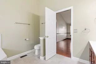 1062 Kingscote Dr, Harleysville, PA 19438 - Photo 32