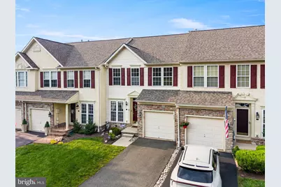 229 Creekside Drive, Pottstown, PA 19464 - Photo 2