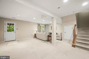 229 Creekside Dr, Pottstown, PA 19464 - Photo 32
