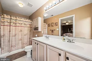 229 Creekside Dr, Pottstown, PA 19464 - Photo 28