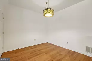 113 Dresher Woods Dr, Dresher, PA 19025 - Photo 10