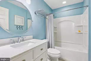2053 Perkiomenville Rd, Green Lane, PA 18054 - Photo 32