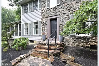 2053 Perkiomenville Road, Green Lane, PA 18054 - Photo 6