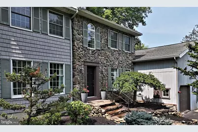 2053 Perkiomenville Road, Green Lane, PA 18054 - Photo 4