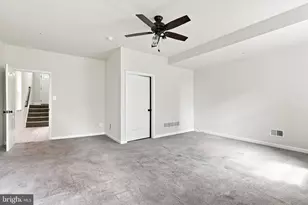 742 Cedar St, Norristown, PA 19401 - Photo 24