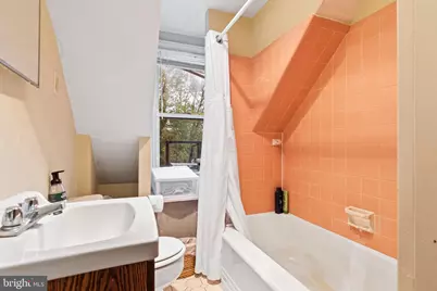 120 Walnut Avenue #3, Ardmore, PA 19003 - Photo 2