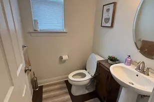 32 Aubrey Cir, Royersford, PA 19468 - Photo 4
