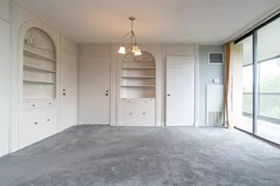 8302 Old York Rd, Elkins Park, PA 19027 - Photo 10