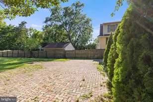16 Haws Ln, Flourtown, PA 19031 - Photo 24