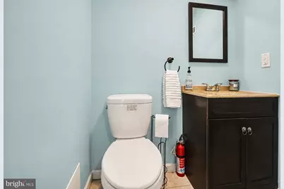 205 E 10th Avenue, Conshohocken, PA 19428 - Photo 12