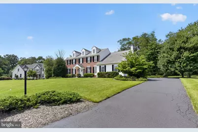 417 Forest Lane, North Wales, PA 19454 - Photo 2