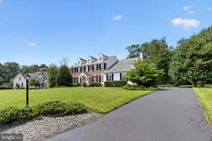 417 Forest Ln, North Wales, PA 19454 - Photo 2