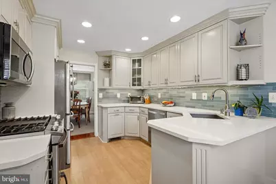 2027 Wisteria Lane, Lafayette Hill, PA 19444 - Photo 6