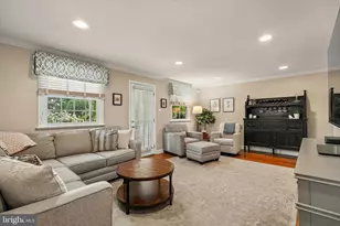2027 Wisteria Ln, Lafayette Hill, PA 19444 - Photo 4