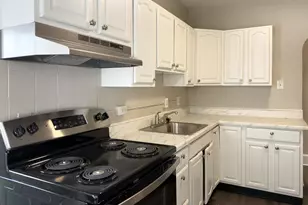 332 Chestnut St, Pottstown, PA 19464 - Photo 6