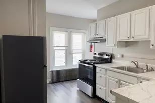 332 Chestnut St, Pottstown, PA 19464 - Photo 1