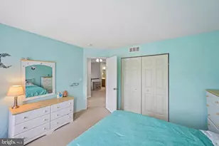 2041 Sunnyvale Dr, Pennsburg, PA 18073 - Photo 24