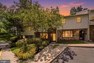 310 Woodside Cir, Dresher, PA 19025 - Photo 1