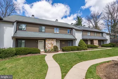 114 Pinecrest Lane, King of Prussia, PA 19406 - Photo 2