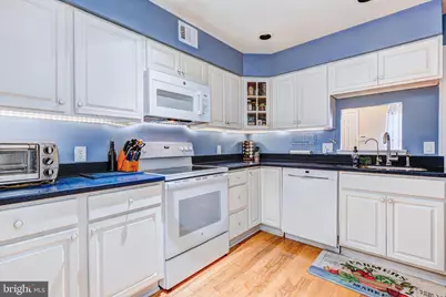 114 Pinecrest Lane, King of Prussia, PA 19406 - Photo 8