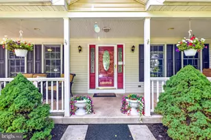 114 Laura Ln, Royersford, PA 19468 - Photo 6