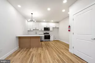 151 N York St, Pottstown, PA 19464 - Photo 2
