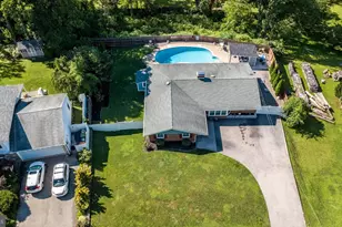 608 Oriole Ln, Dresher, PA 19025 - Photo 4