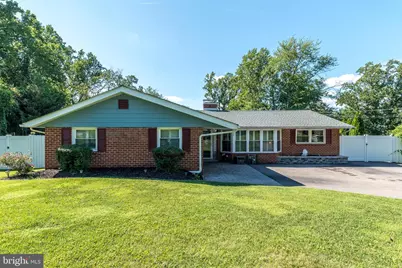 608 Oriole Lane, Dresher, PA 19025 - Photo 2