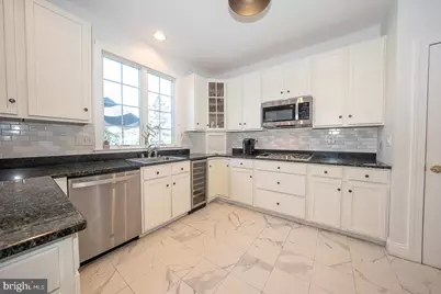 412 Merion Hill Lane, West Conshohocken, PA 19428 - Photo 12
