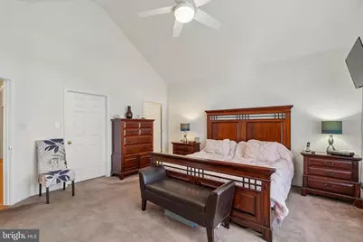 1032 Burgundy Circle, Pennsburg, PA 18073 - Photo 20