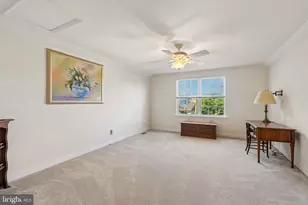 1032 Burgundy Cir, Pennsburg, PA 18073 - Photo 28