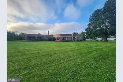 220 Jacksonville Road #F, Hatboro, PA 19040 - Photo 2
