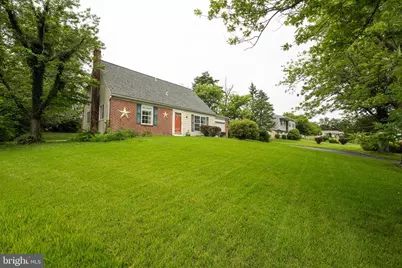 134 Primrose Lane, Pottstown, PA 19464 - Photo 2