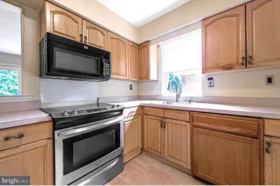 215 Goshen Road, Schwenksville, PA 19473 - Photo 2