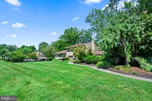 708 Oak Terrace Dr, Ambler, PA 19002 - Photo 4