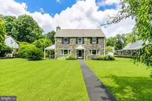 61 Tookany Creek Pkwy, Cheltenham, PA 19012 - Photo 1