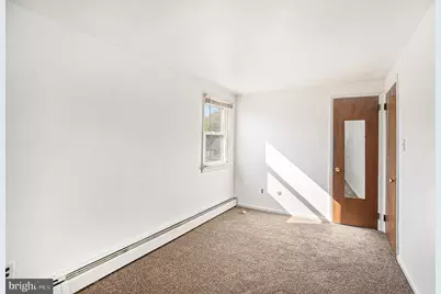 819 W 4th Street, Lansdale, PA 19446 - Photo 16