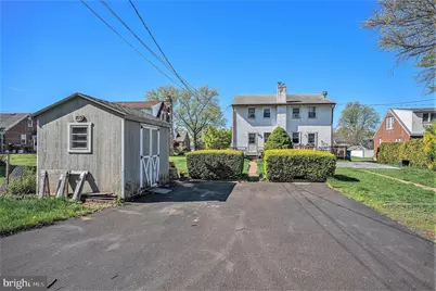 819 W 4th Street, Lansdale, PA 19446 - Photo 34