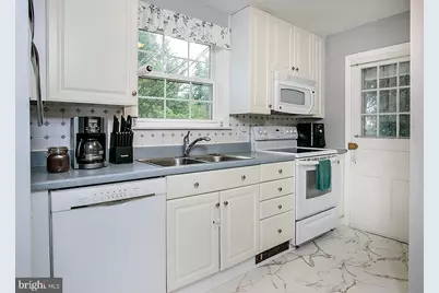 54 Burnside Avenue, Norristown, PA 19403 - Photo 16