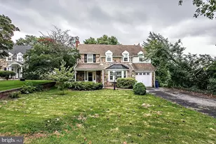 54 Burnside Ave, Norristown, PA 19403 - Photo 4