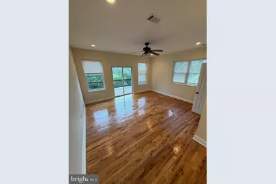 10 Woodmont Road, Conshohocken, PA 19428 - Photo 2