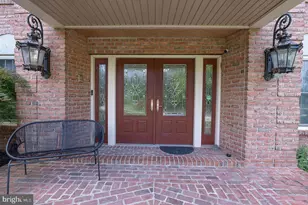 104 Sparango Ln, Plymouth Meeting, PA 19462 - Photo 2
