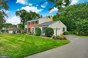 2035 Creek Way, Lansdale, PA 19446 - Photo 4