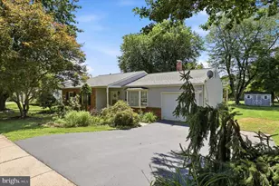 320 Flourtown Rd, Lafayette Hill, PA 19444 - Photo 1