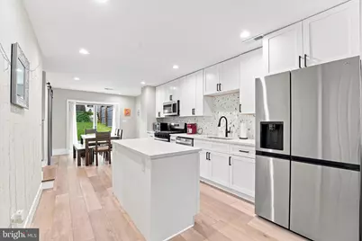 126 W Hector Street, Conshohocken, PA 19428 - Photo 4