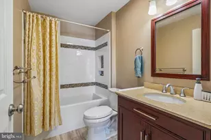 74 Hunt Club Dr, Collegeville, PA 19426 - Photo 18
