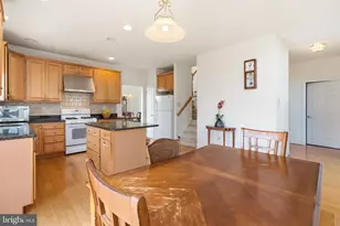6003 Shady Wood Cir, Collegeville, PA 19426 - Photo 12